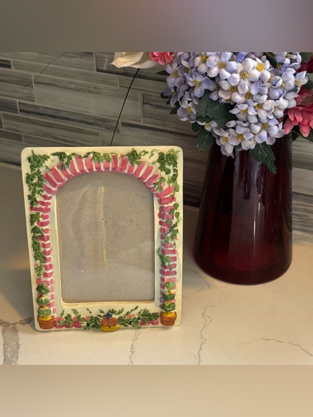 Garden Scene Pink Floral Arch Photo Frame Picture Unbranded
